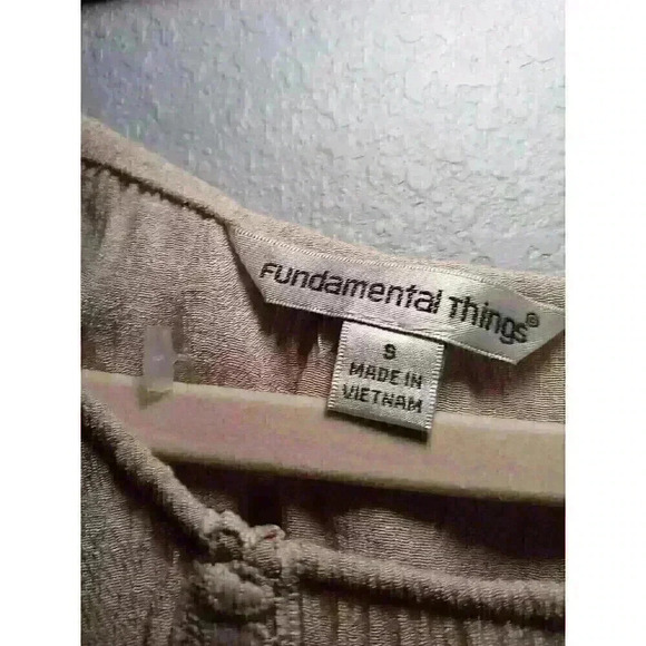 Women's Top by Fundamental Things Small 3/4 Sleeve Cream/Ivory Linen Type Fabric - Picture 6 of 7